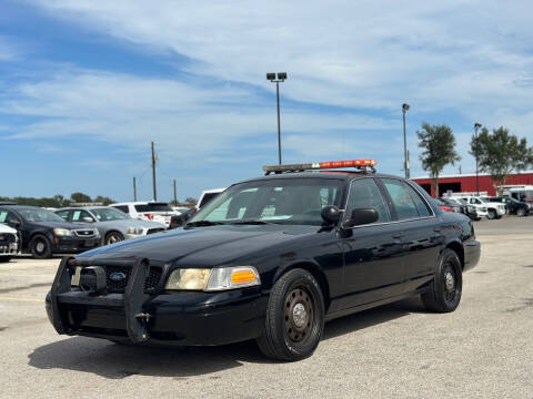 2011 Ford Crown Victoria for sale at Chiefs Auto Group in Hempstead TX