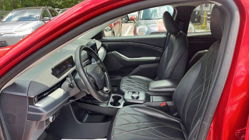 2021 Ford Mustang Mach-E Select