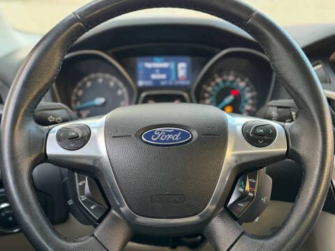 2012 Ford Focus SEL