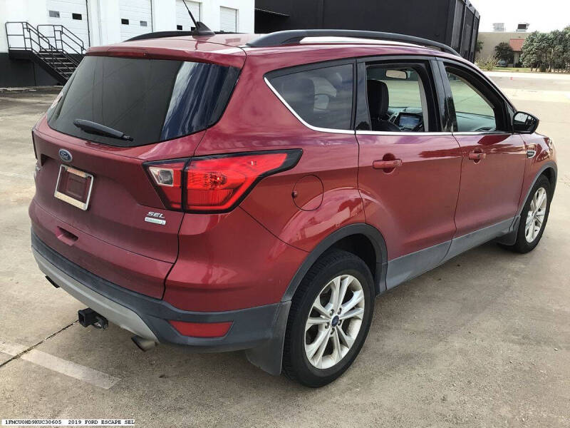 2019 Ford Escape SEL
