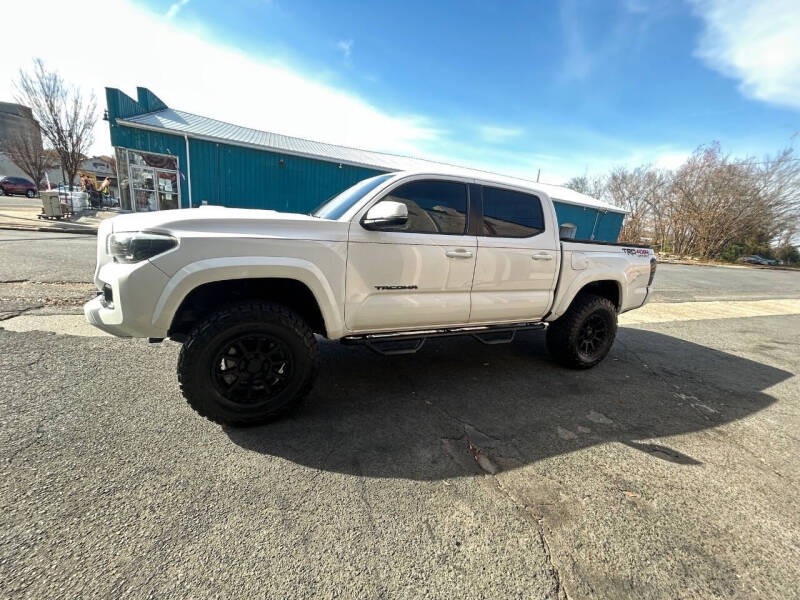 2016 Toyota Tacoma TRD Sport
