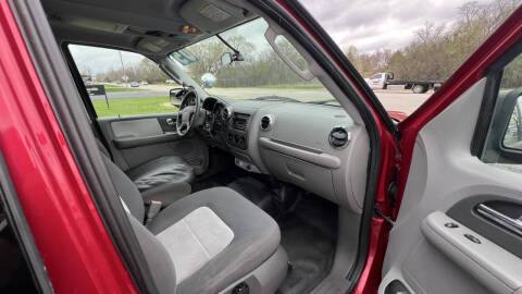 2005 Ford Expedition XLT NBX