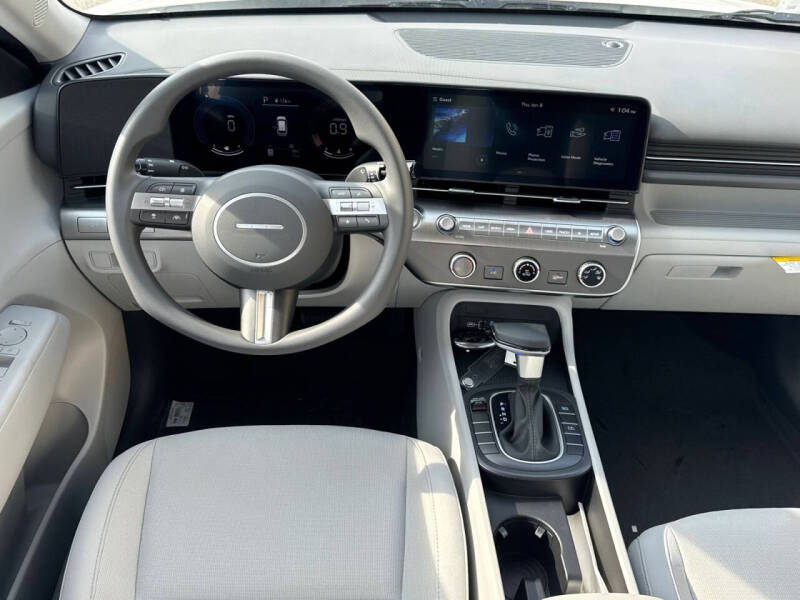 2026 Hyundai Kona SE