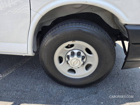 2017 Chevrolet Express 2500