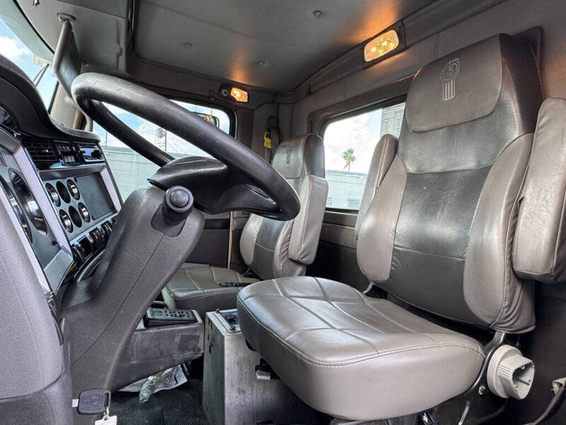 2015 Kenworth T800