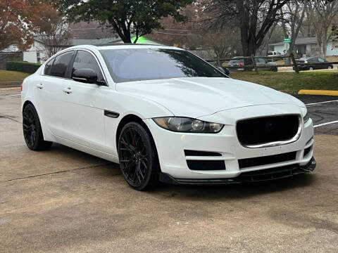 2017 Jaguar XE 25t