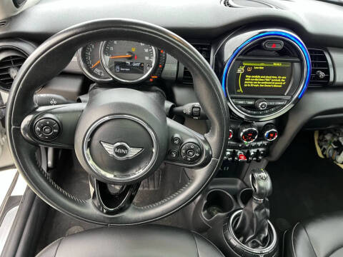 2015 MINI Hardtop 2 Door Cooper