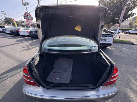 2005 Mercedes-Benz E-Class E 320 CDI