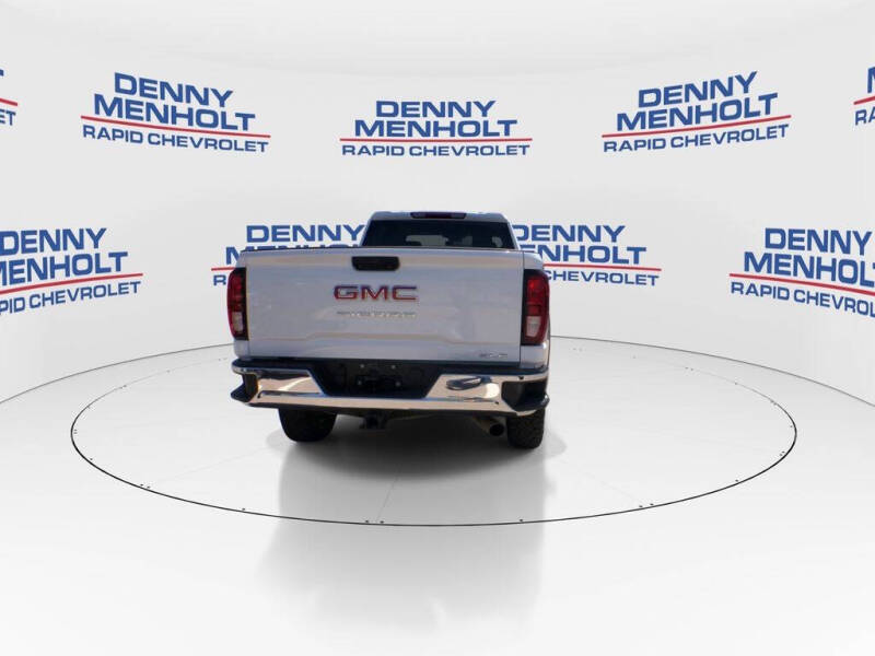 2024 GMC Sierra 3500HD