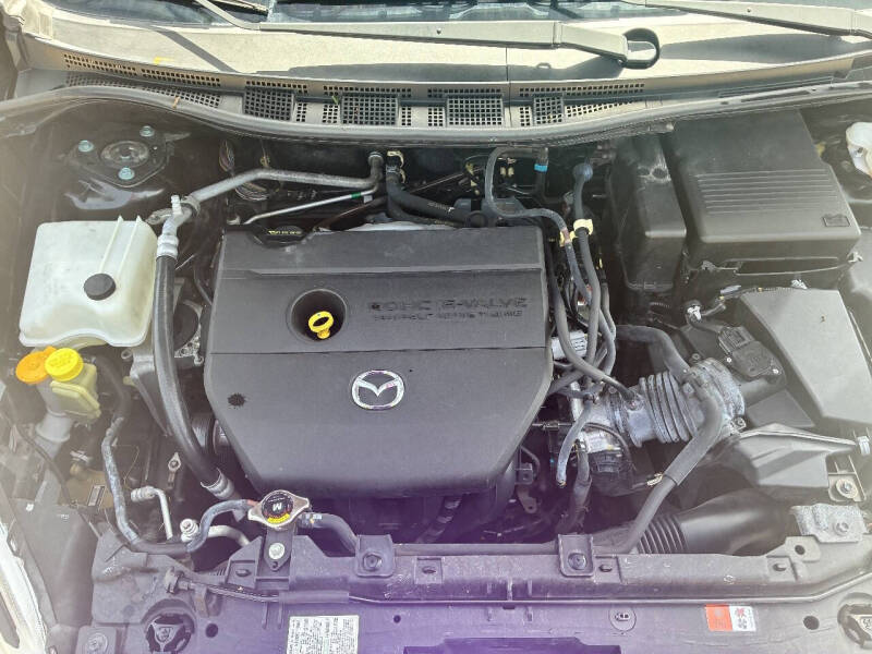 2013 Mazda MAZDA5 Sport