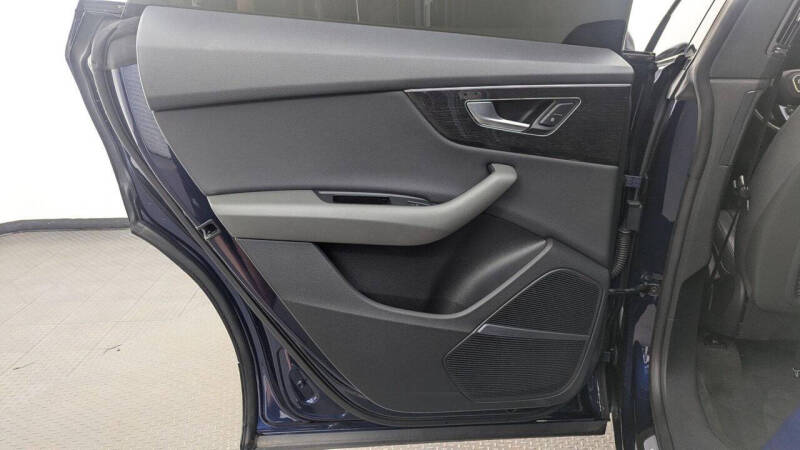 2019 Audi Q8 quattro Premium Plus 55 TFSI