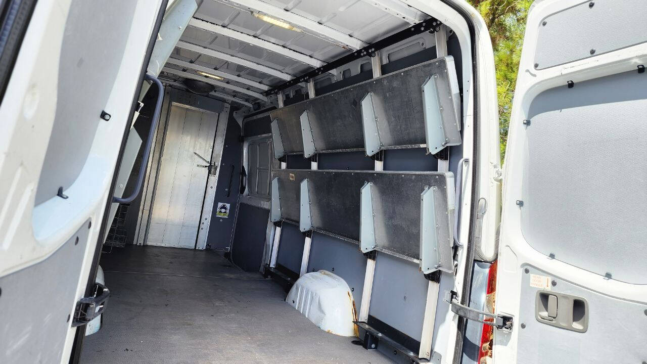 2015 Mercedes-Benz Sprinter  - $21,900