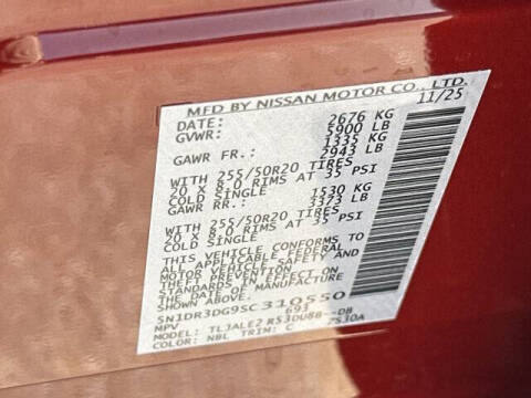 2025 Nissan Pathfinder Platinum