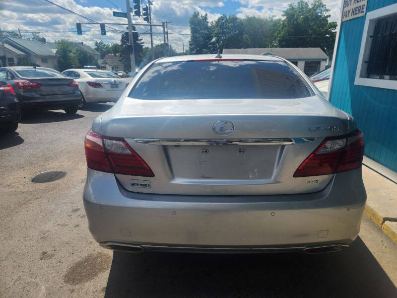 2011 Lexus LS 460