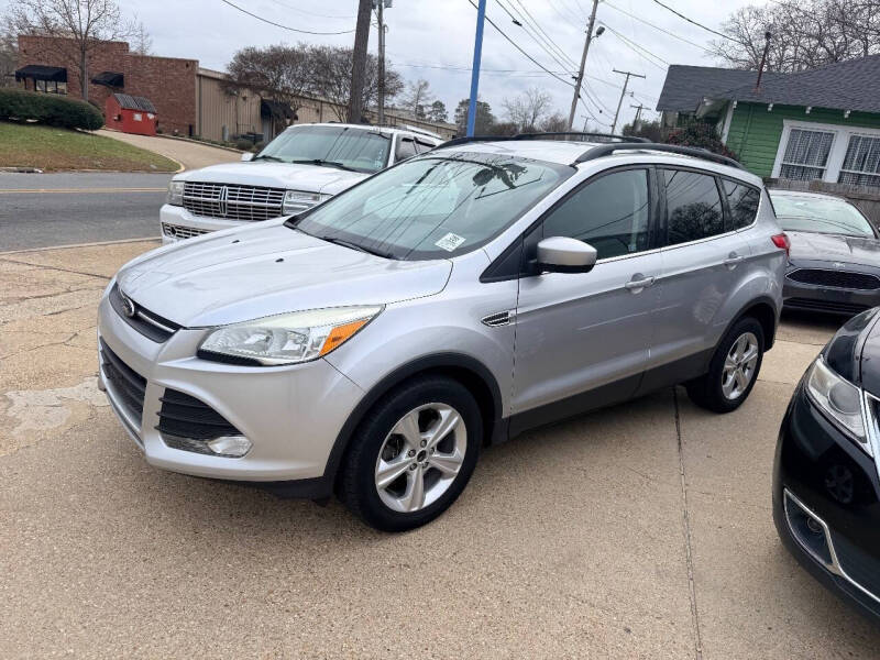 2015 Ford Escape SE's photo