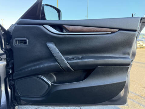 2014 Maserati Ghibli