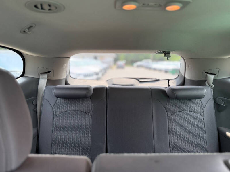 2011 Chevrolet Traverse LS