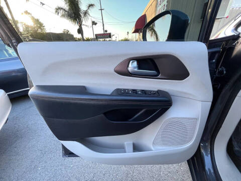 2017 Chrysler Pacifica
