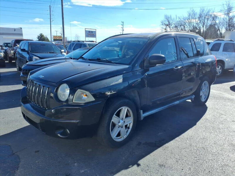 2010 Jeep Compass Sport's photo