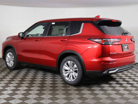 2026 Mitsubishi Outlander ES