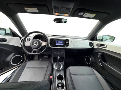 2012 Volkswagen Beetle