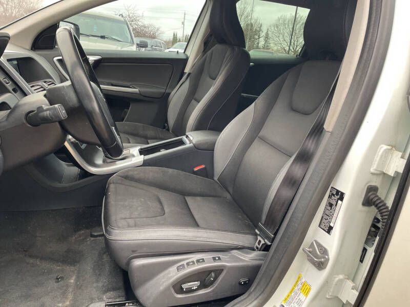 2015 Volvo XC60 T5 Drive-E