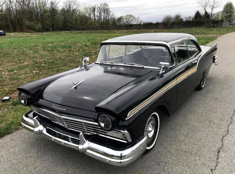 1957 Ford Fairlane 500