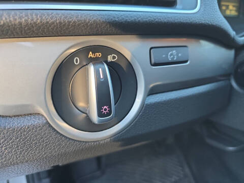 2013 Volkswagen Passat S PZEV