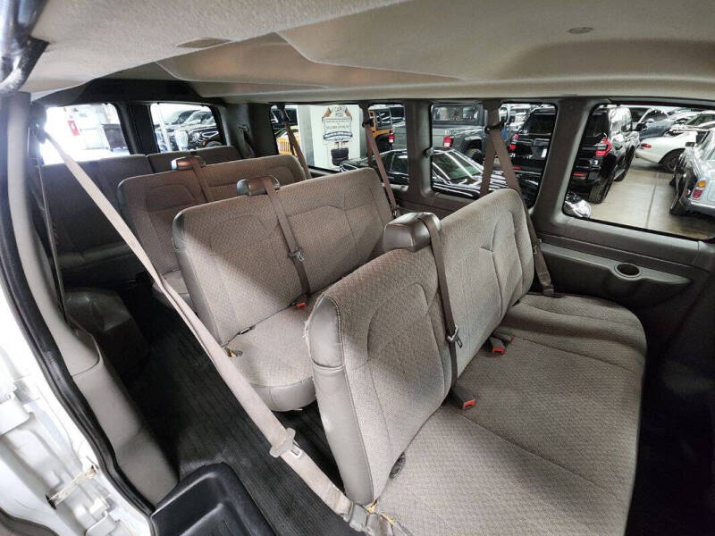 2018 GMC Savana LT 3500