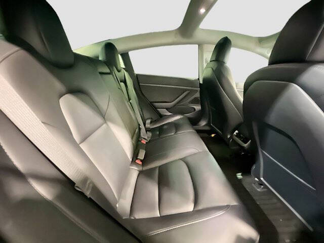 2020 Tesla Model 3 Standard Range