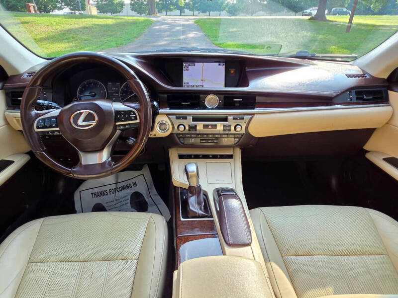 2016 Lexus ES 350