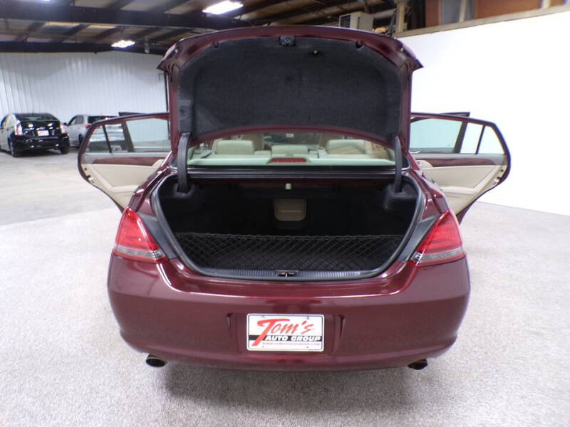 2009 Toyota Avalon XL