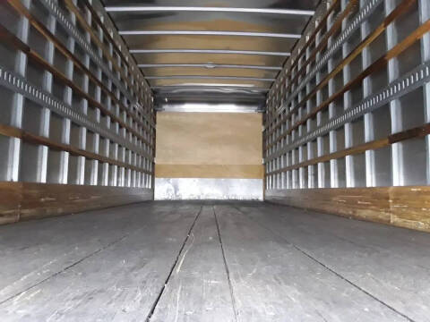 2017 Freightliner M2 106