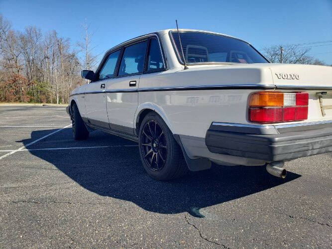 1989 Volvo 244