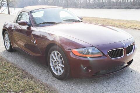 2003 BMW Z4 for sale at Auto House Superstore in Terre Haute IN