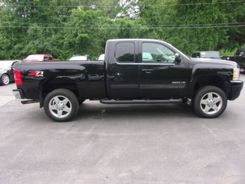 2013 Chevrolet Silverado 2500HD for sale at Mark's Discount Truck & Auto in Londonderry NH