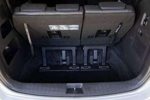 2024 Kia Carnival SX