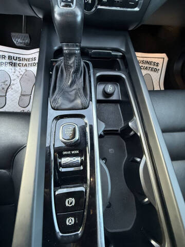 2019 Volvo XC60 T5 Momentum