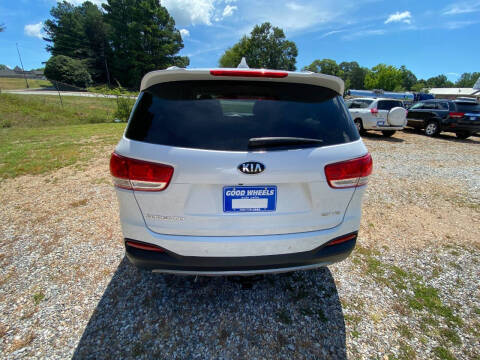 2018 Kia Sorento EX V6