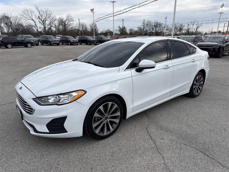 2020 Ford Fusion SE