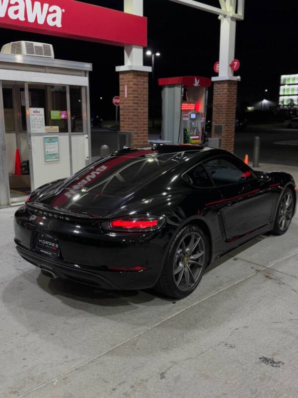 2017 Porsche 718 Cayman