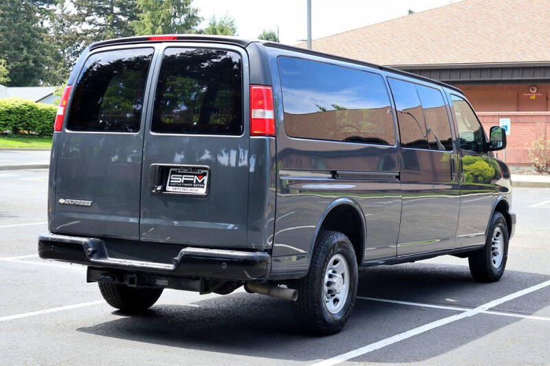 2017 Chevrolet Express 3500