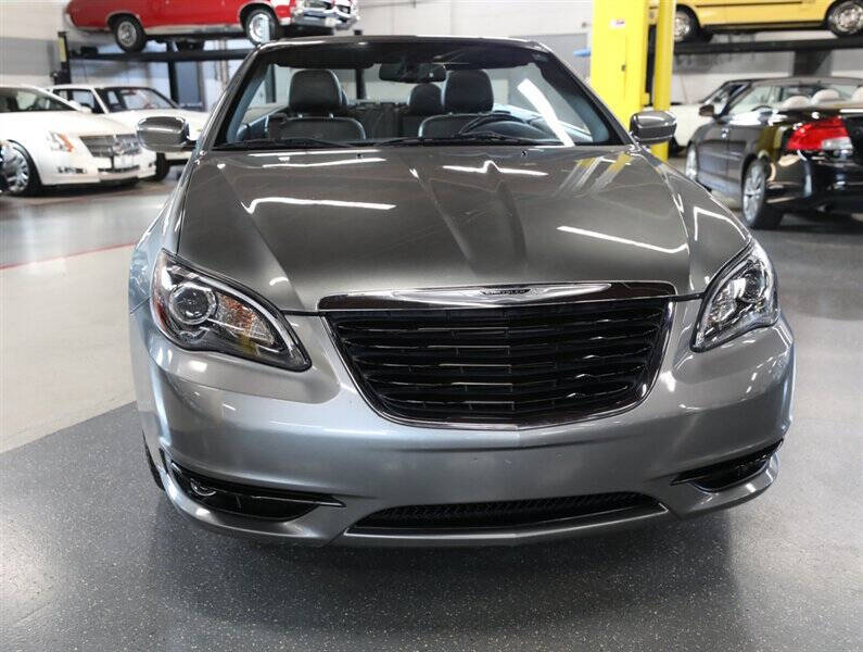 2011 Chrysler 200 S