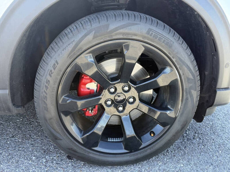 2022 Ford Explorer ST