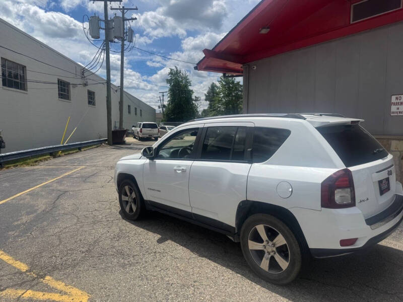 2016 Jeep Compass Latitude