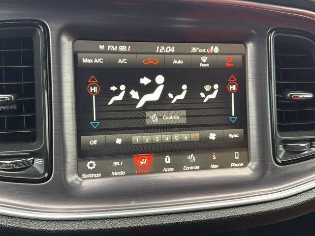 2018 Dodge Challenger 392 HEMI Scat Pack Shaker