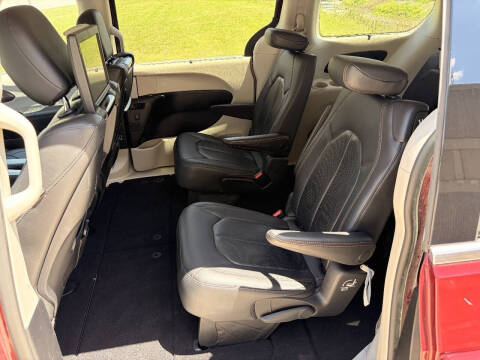 2019 Chrysler Pacifica Touring L Plus