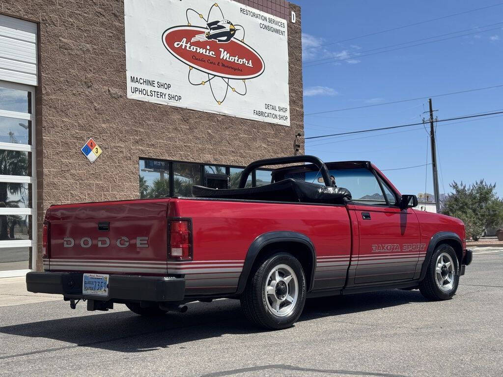 1989 Dodge Dakota 4
