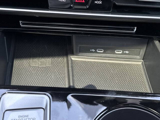 2024 Volkswagen Atlas Cross Sport SEL Premium R-Line 4Motion