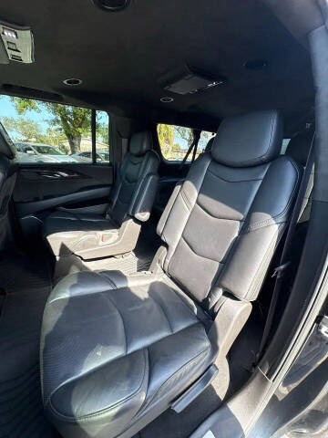 2016 Cadillac Escalade ESV Platinum